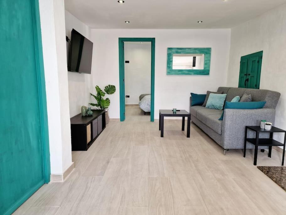 Apartamento Con Terraza Y Barbacoa Патерна Екстериор снимка